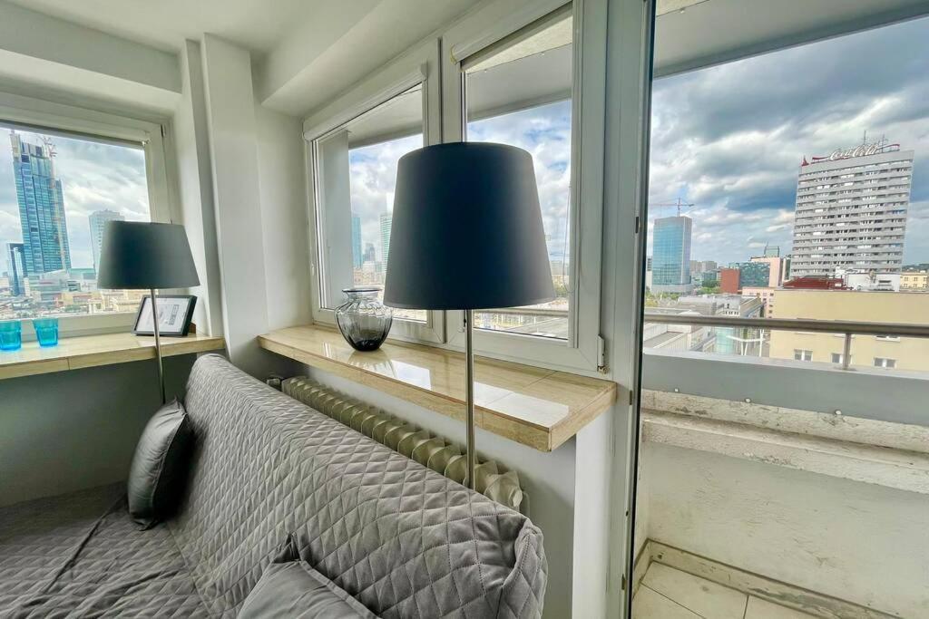 Sawa Apartment 2Xmetro Wifi 500 Mbs 50'Tv Netflix Hbo Appletv+ Warsaw Exterior photo