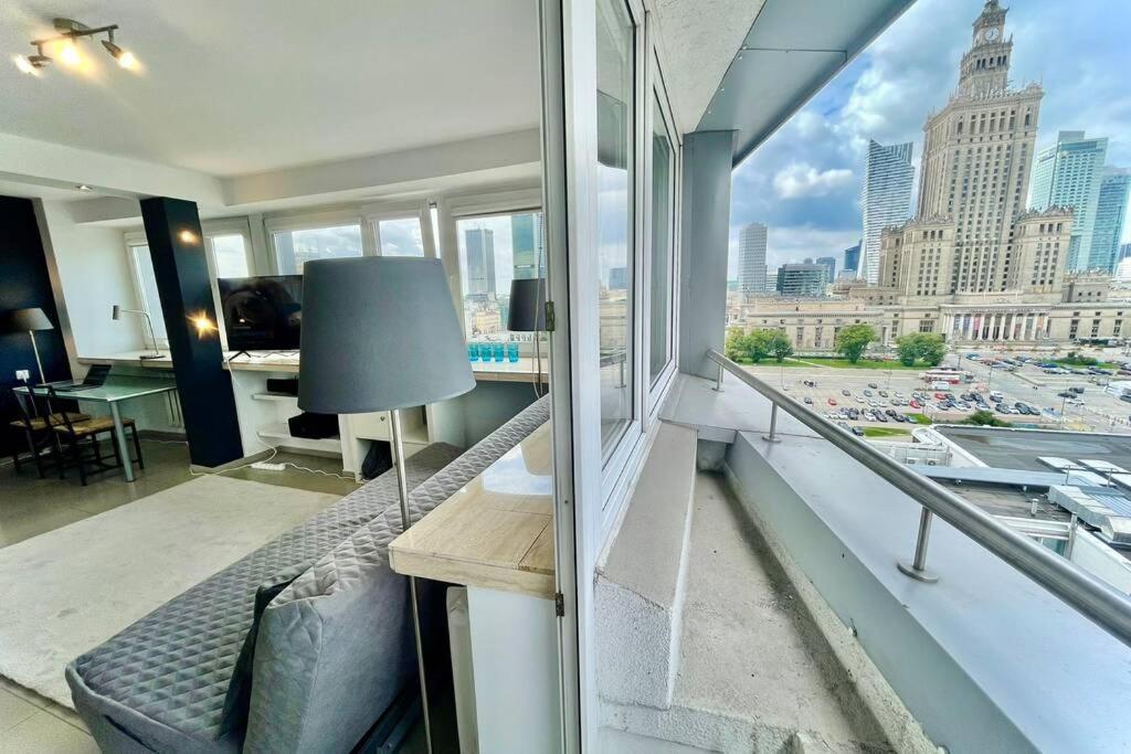 Sawa Apartment 2Xmetro Wifi 500 Mbs 50'Tv Netflix Hbo Appletv+ Warsaw Exterior photo