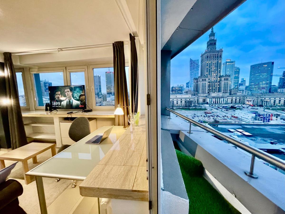 Sawa Apartment 2Xmetro Wifi 500 Mbs 50'Tv Netflix Hbo Appletv+ Warsaw Exterior photo