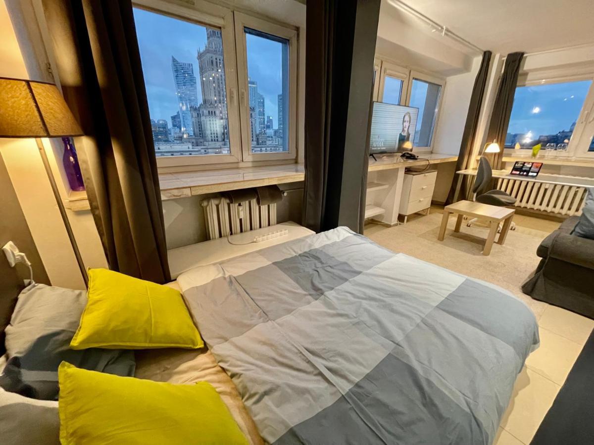 Sawa Apartment 2Xmetro Wifi 500 Mbs 50'Tv Netflix Hbo Appletv+ Warsaw Exterior photo