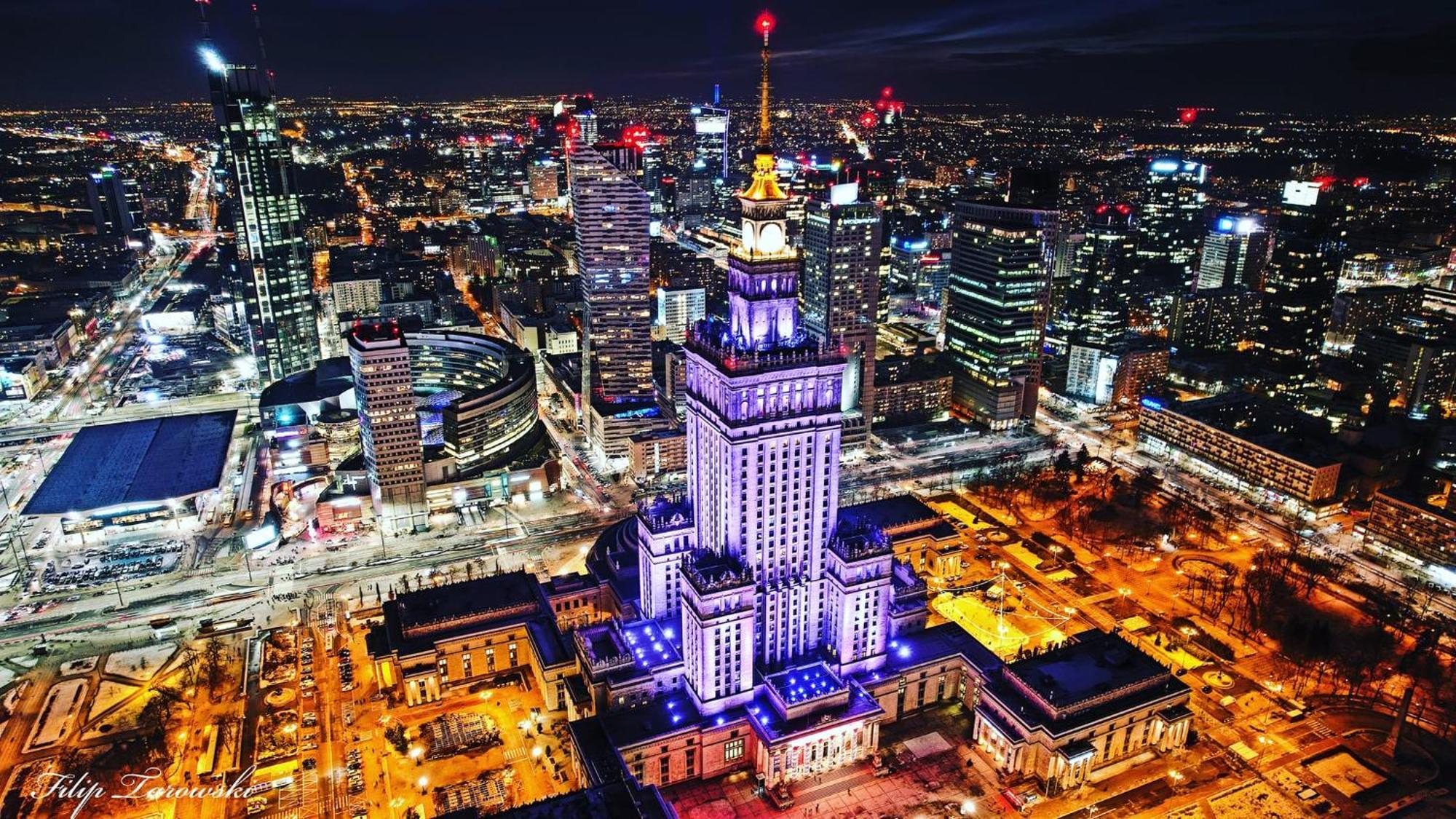 Sawa Apartment 2Xmetro Wifi 500 Mbs 50'Tv Netflix Hbo Appletv+ Warsaw Exterior photo